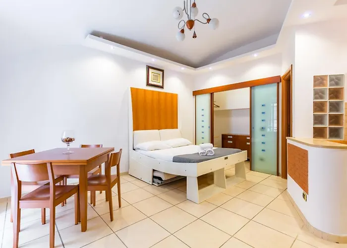 Tolentino Studio Flat By Napoliapartments