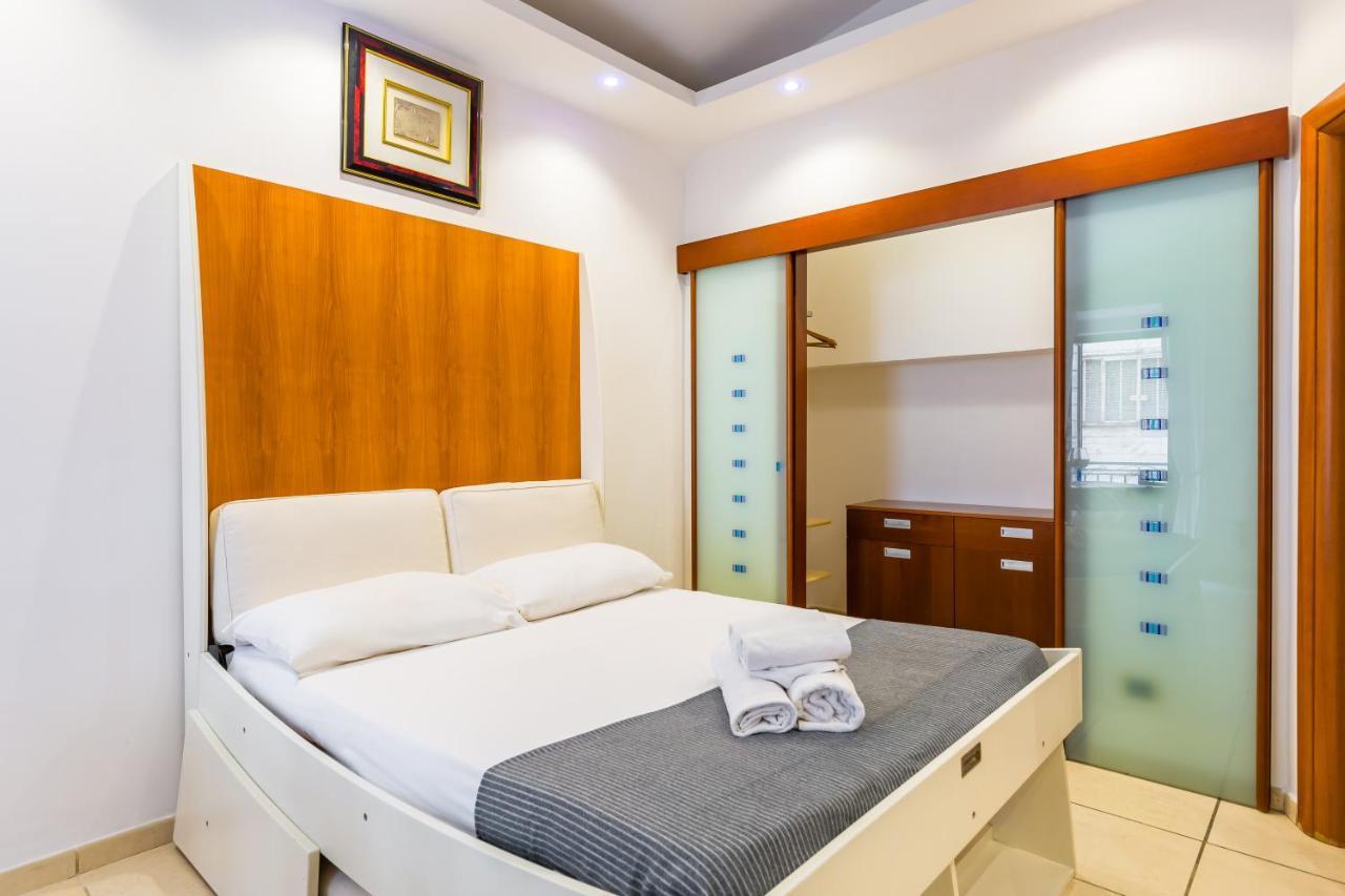 Apartment Tolentino Studio Flat By Napoliapartments Naples